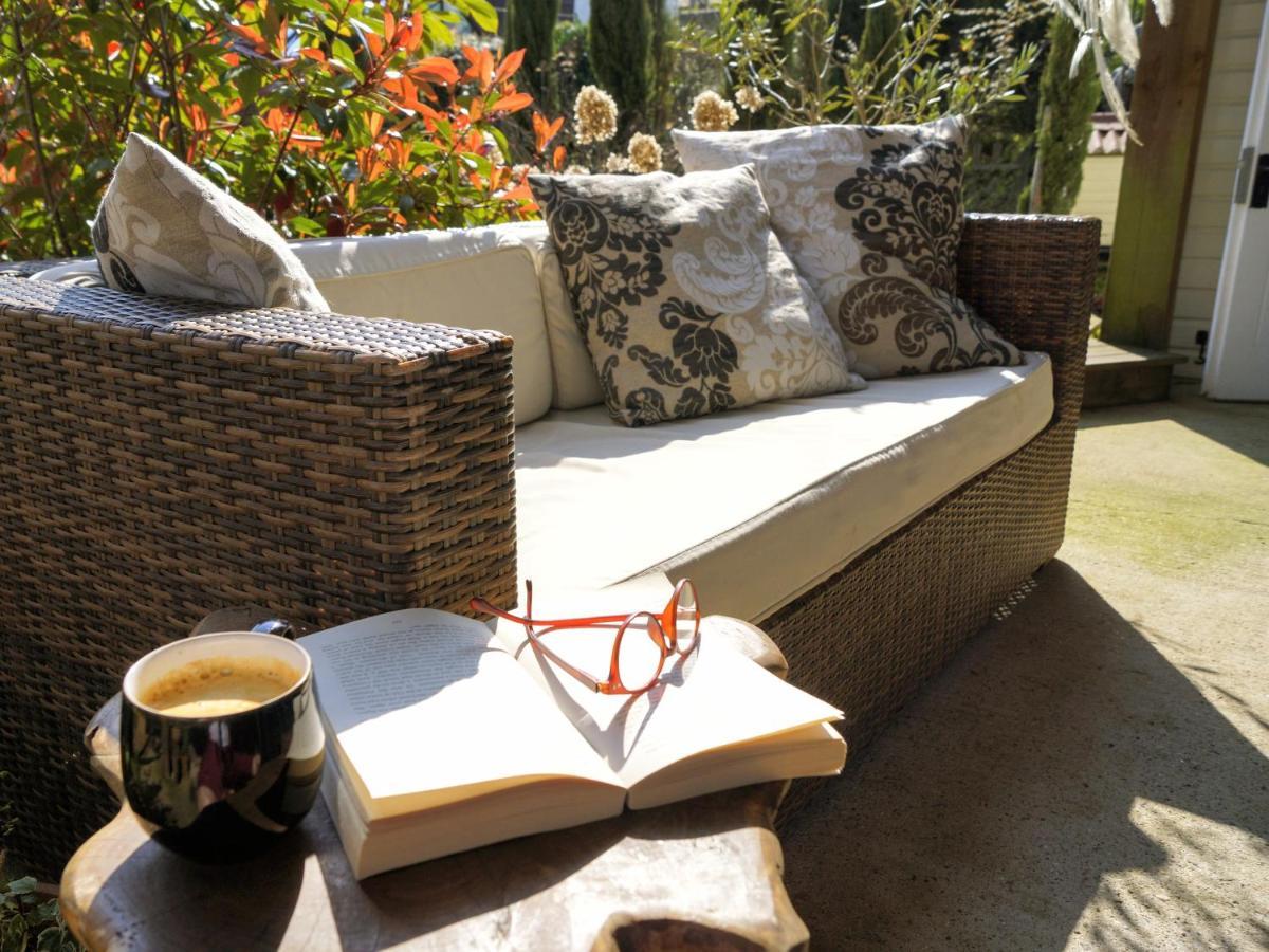 The Walnut, Meopham - A Private Retreat Rural Location Villa Kültér fotó