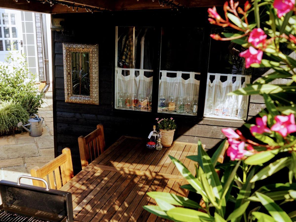 The Walnut, Meopham - A Private Retreat Rural Location Villa Kültér fotó